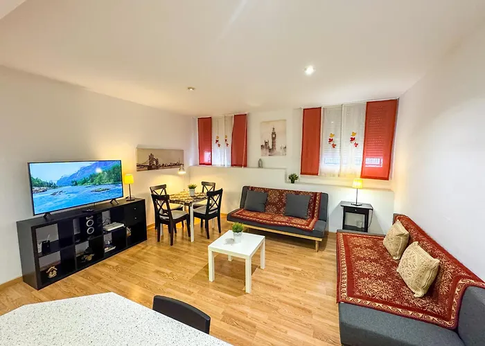 Canal Del Pilar - Turistea *